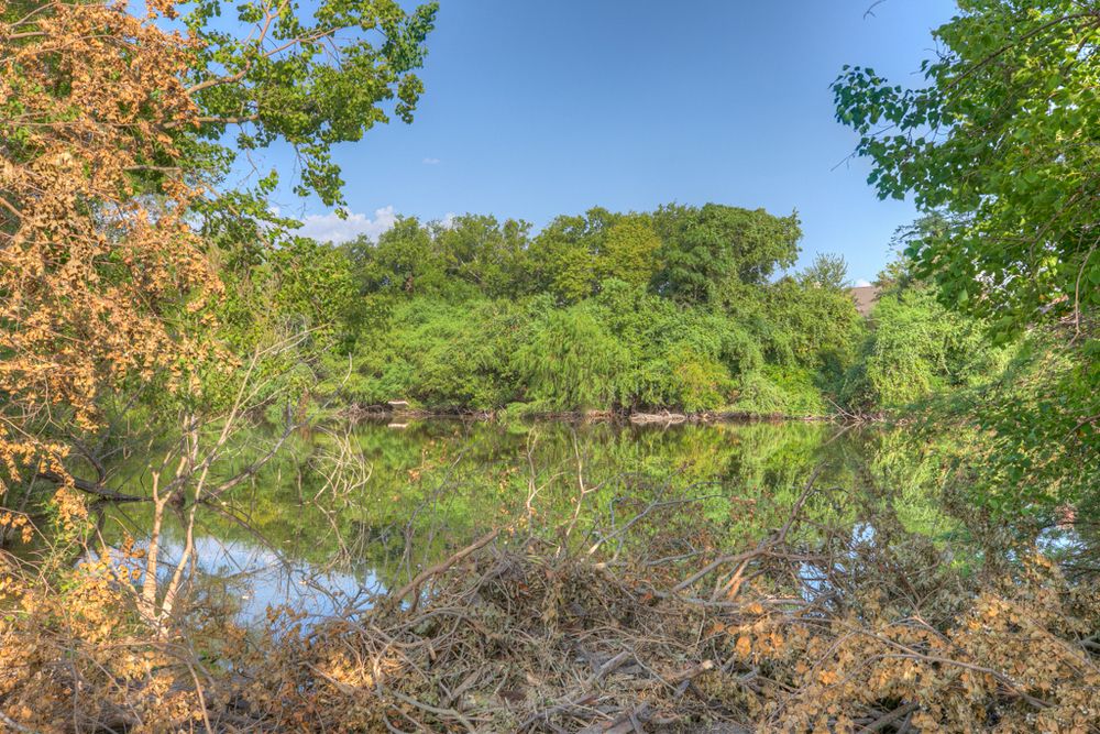648 W County Line Rd, New Braunfels, TX 78130